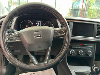 2019 Seat Leon 5p Style L4/1.4/T Man