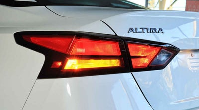 2023 Nissan ALTIMA 4P EXCLUSIVE L42.0T AUT