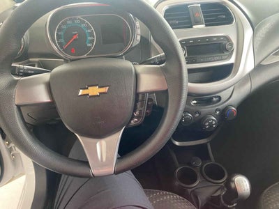 2018 Chevrolet BEAT 4 PTS LT 12L TM5 AAC VE DEL R-14