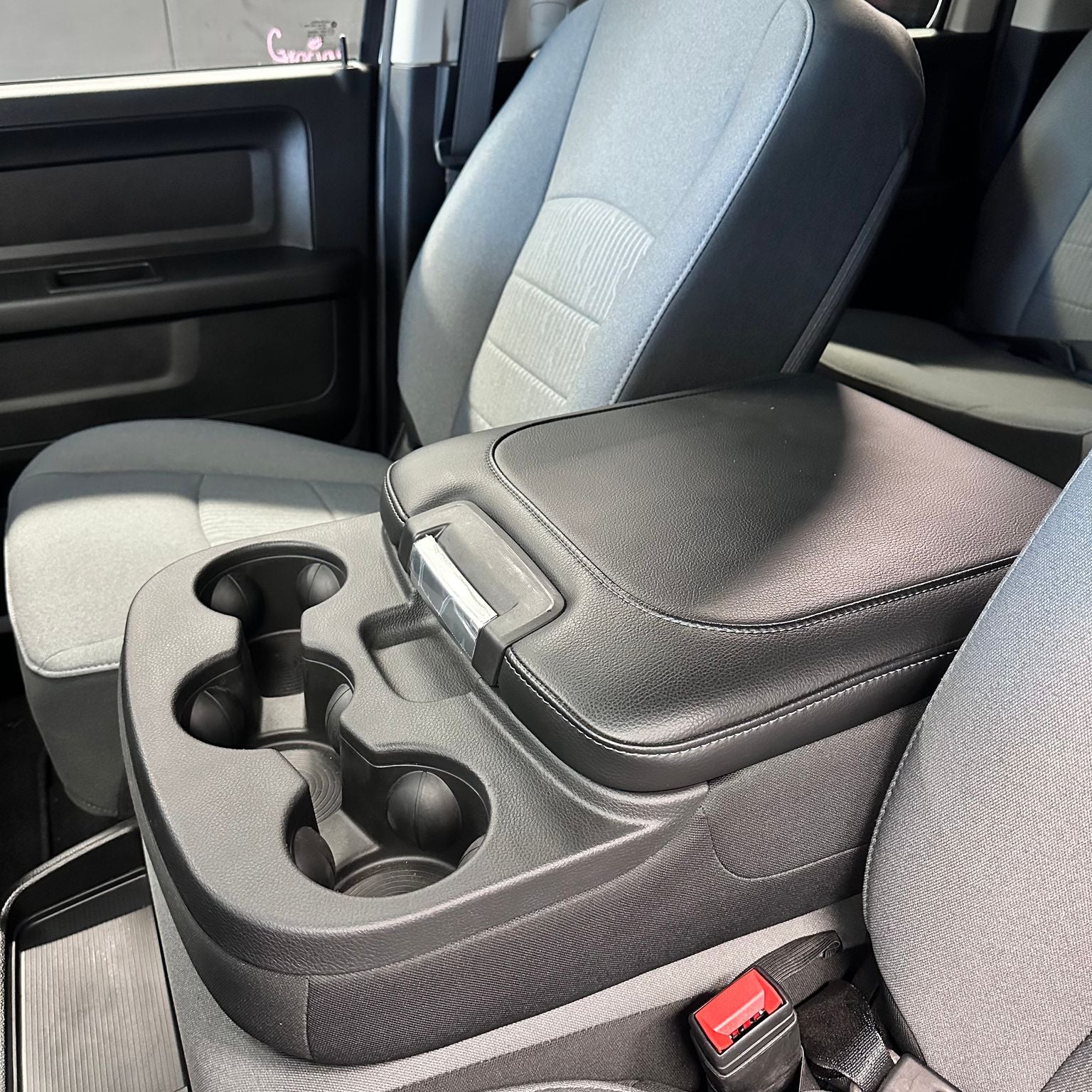 2024 RAM 1500 3.6 Tradesman Crew Cab V6 4x2 At