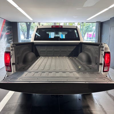 2024 RAM 1500 3.6 Tradesman Crew Cab V6 4x2 At