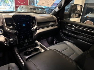 2025 RAM 1500 3.6 V6 Bighorn Crew Cab 4x4 At