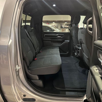 2025 RAM 1500 3.6 V6 Bighorn Crew Cab 4x4 At