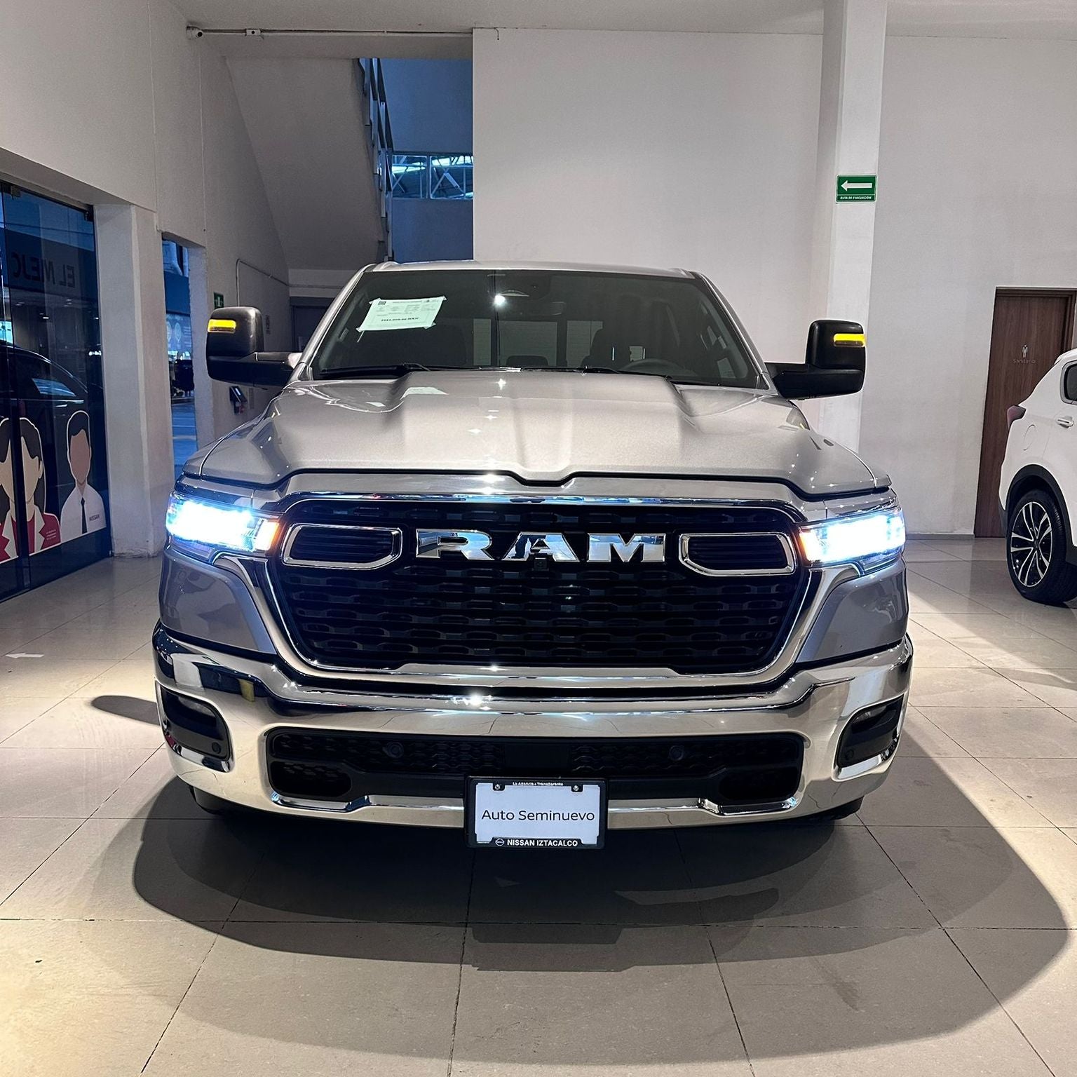 2025 RAM 1500 3.6 V6 Bighorn Crew Cab 4x4 At