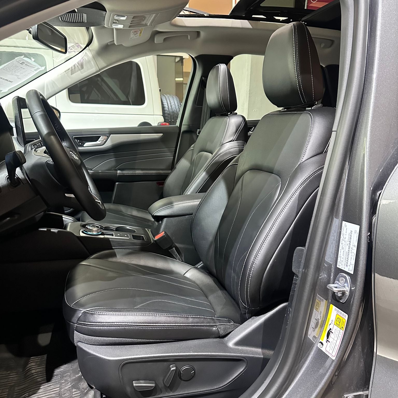 2025 Ford Escape 2.5 Platinum Hev At