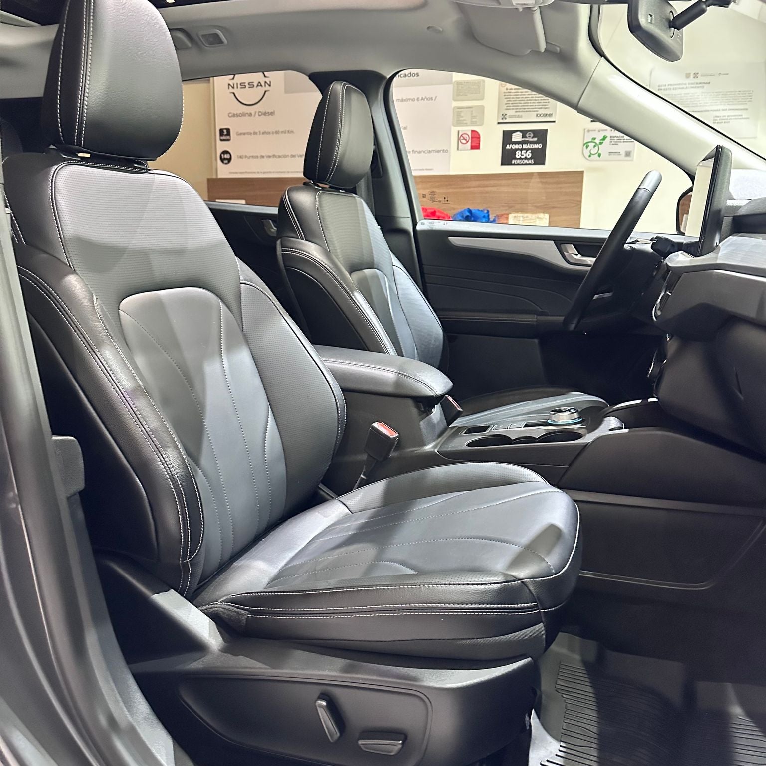 2025 Ford Escape 2.5 Platinum Hev At