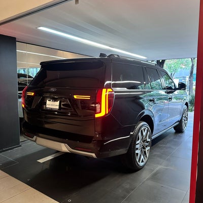 2024 Ford Expedition PLATINUM