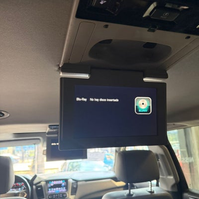 2018 Chevrolet Suburban 5.3 V8 LT Piel At