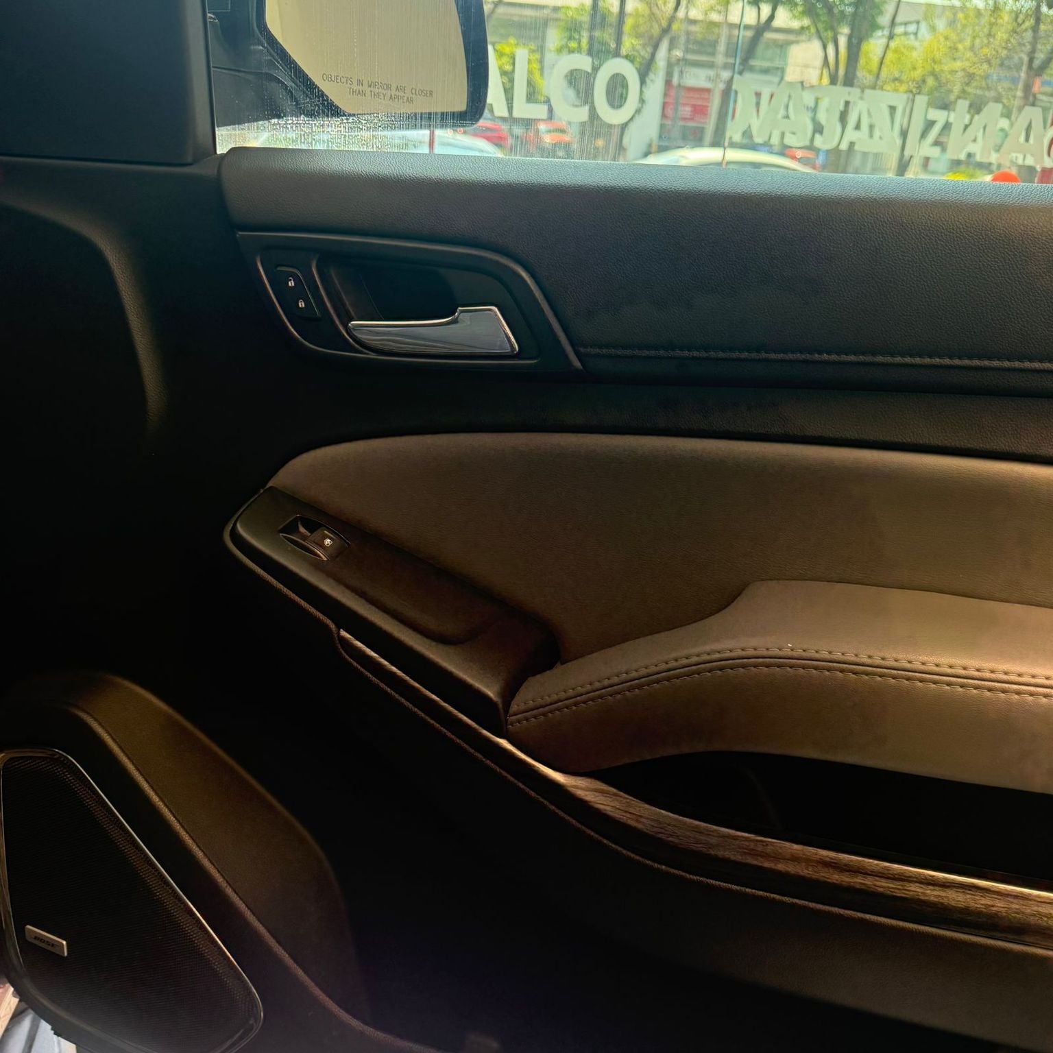 2018 Chevrolet Suburban 5.3 V8 LT Piel At