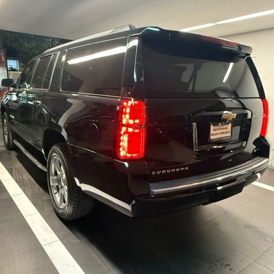 2018 Chevrolet Suburban 5.3 V8 Premier Piel 3 Fila Asientos 4x4 At