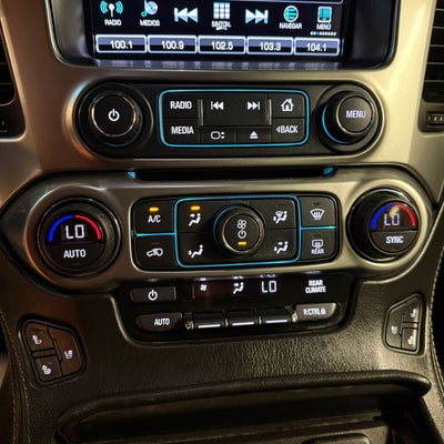 2018 Chevrolet Suburban 5.3 V8 Premier Piel 3 Fila Asientos 4x4 At