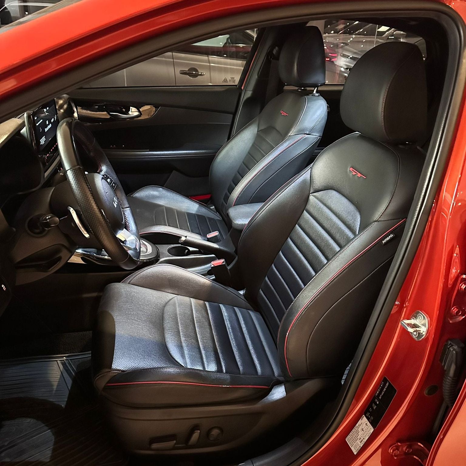 2022 Kia Forte 2.0 GT Line 4p At