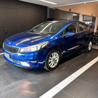 2017 Kia Forte 2.0 Ex 4 p Mt