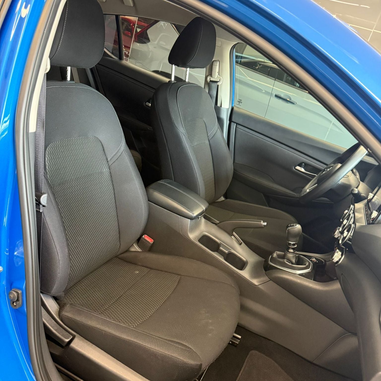 2023 Nissan Sentra 2.0 Sense Mt