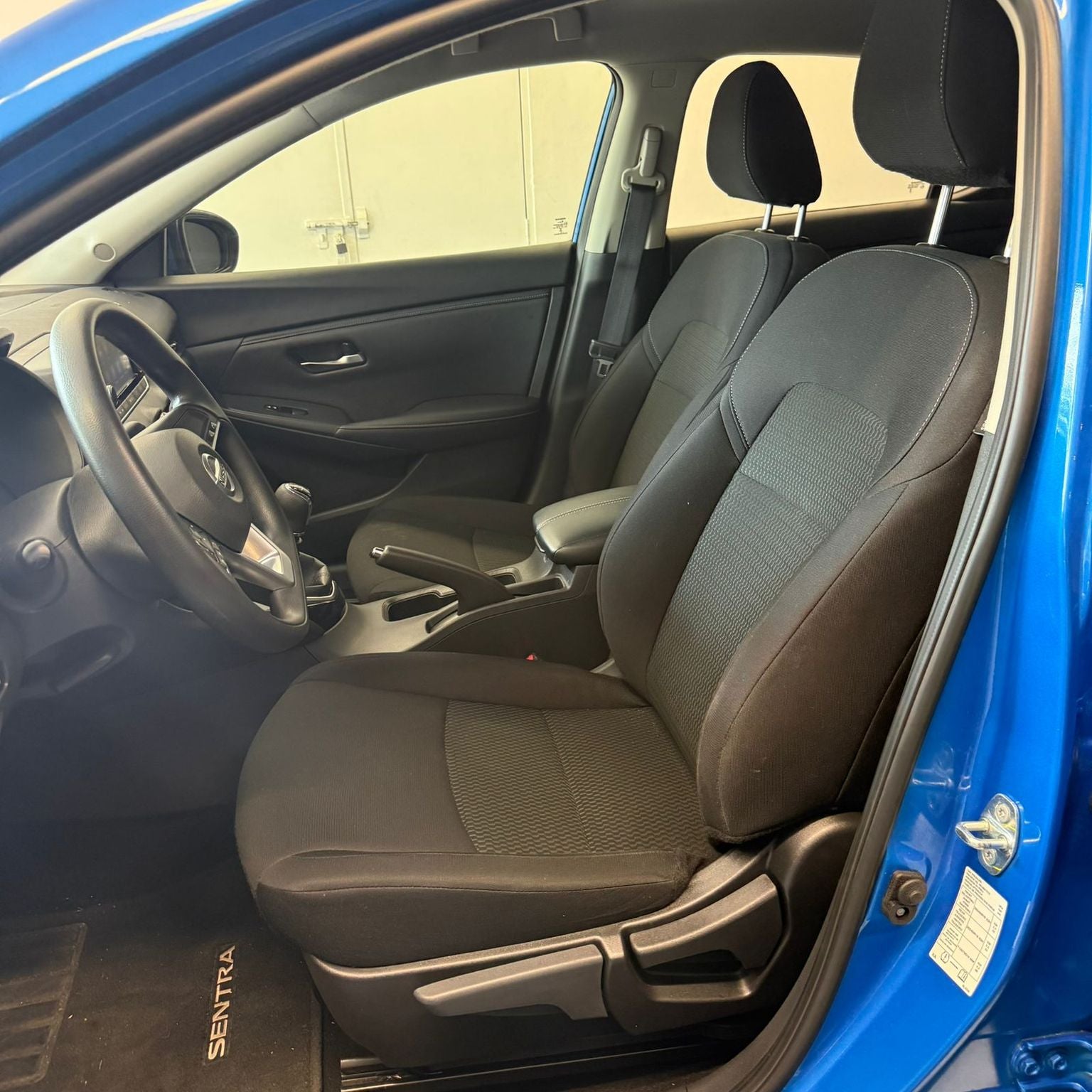 2023 Nissan Sentra 2.0 Sense Mt