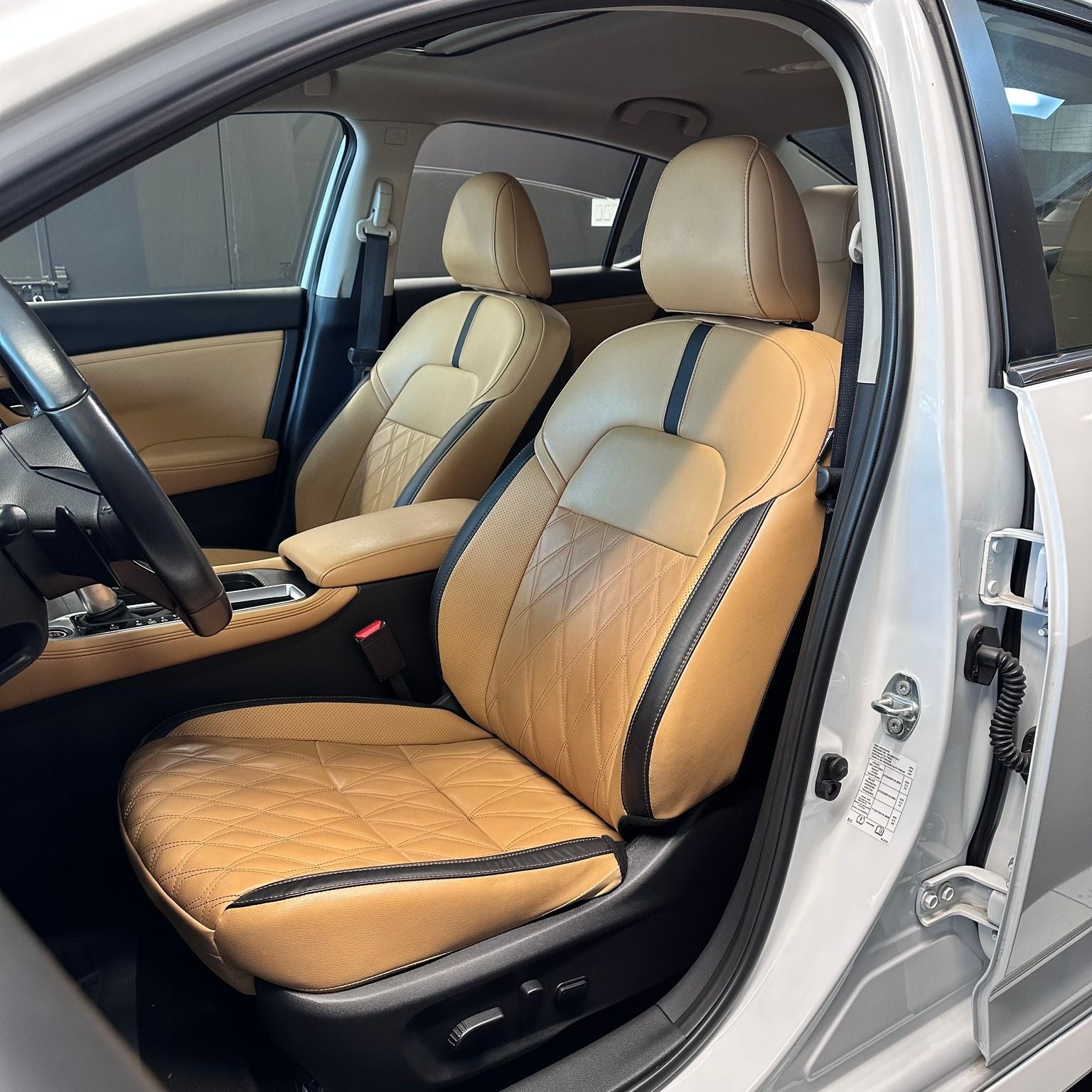 2024 Nissan Sentra 2.0 SR Platinum At