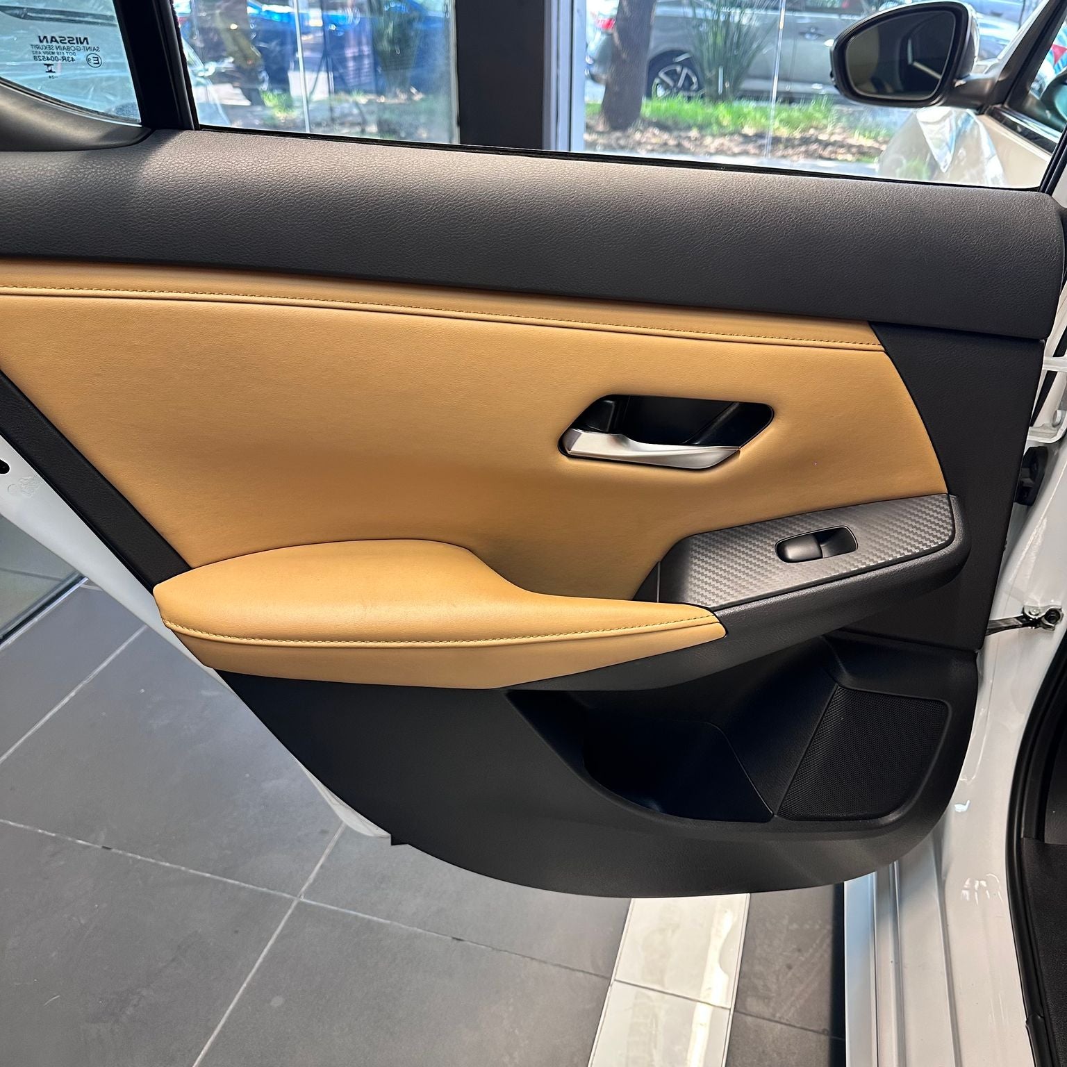 2024 Nissan Sentra 2.0 SR Platinum At