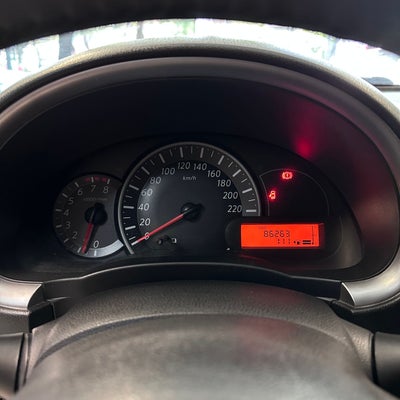 2013 Nissan March 1.6 Advance Mt