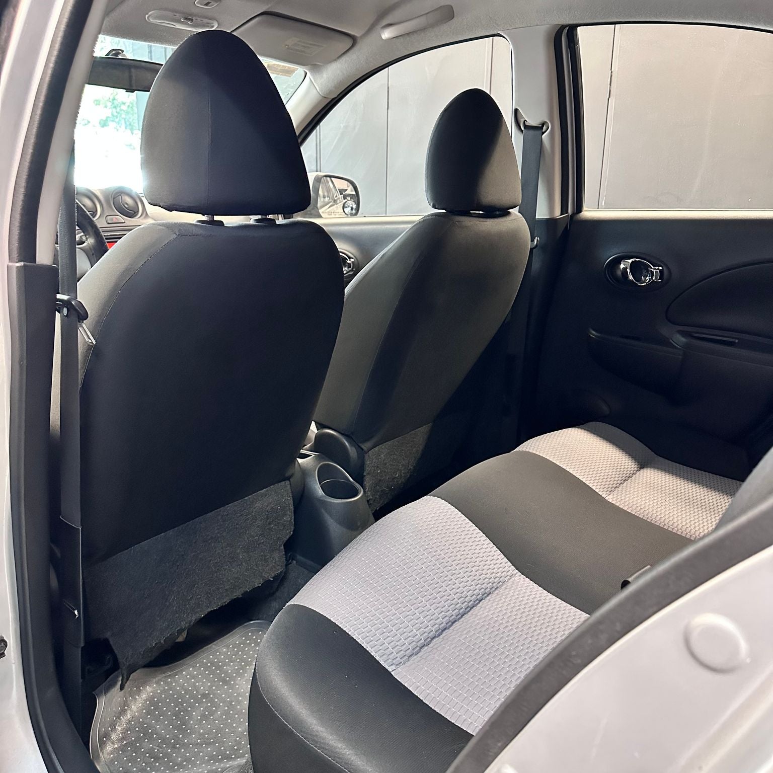 2013 Nissan March 1.6 Advance Mt