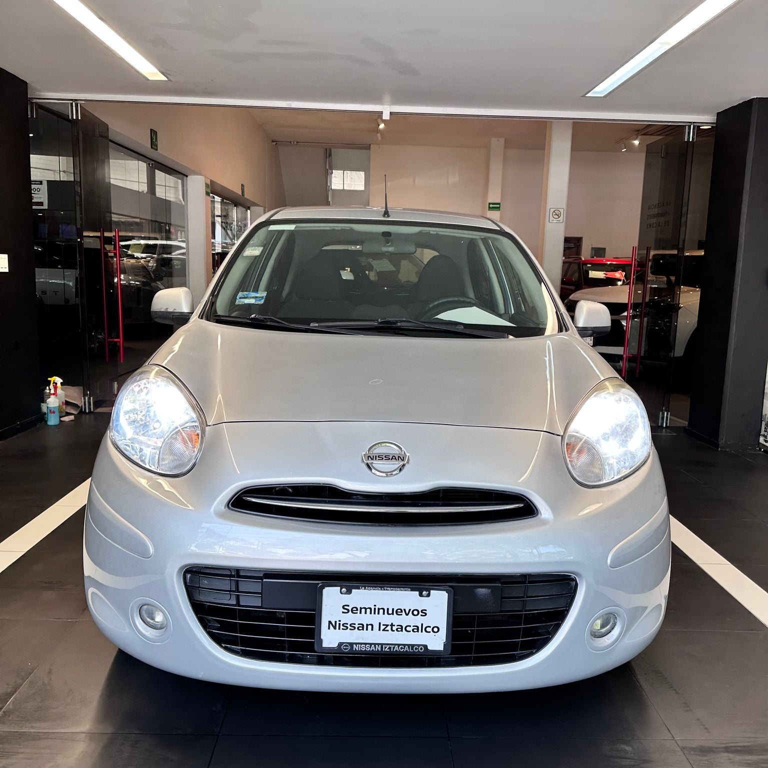 2013 Nissan March 1.6 Advance Mt