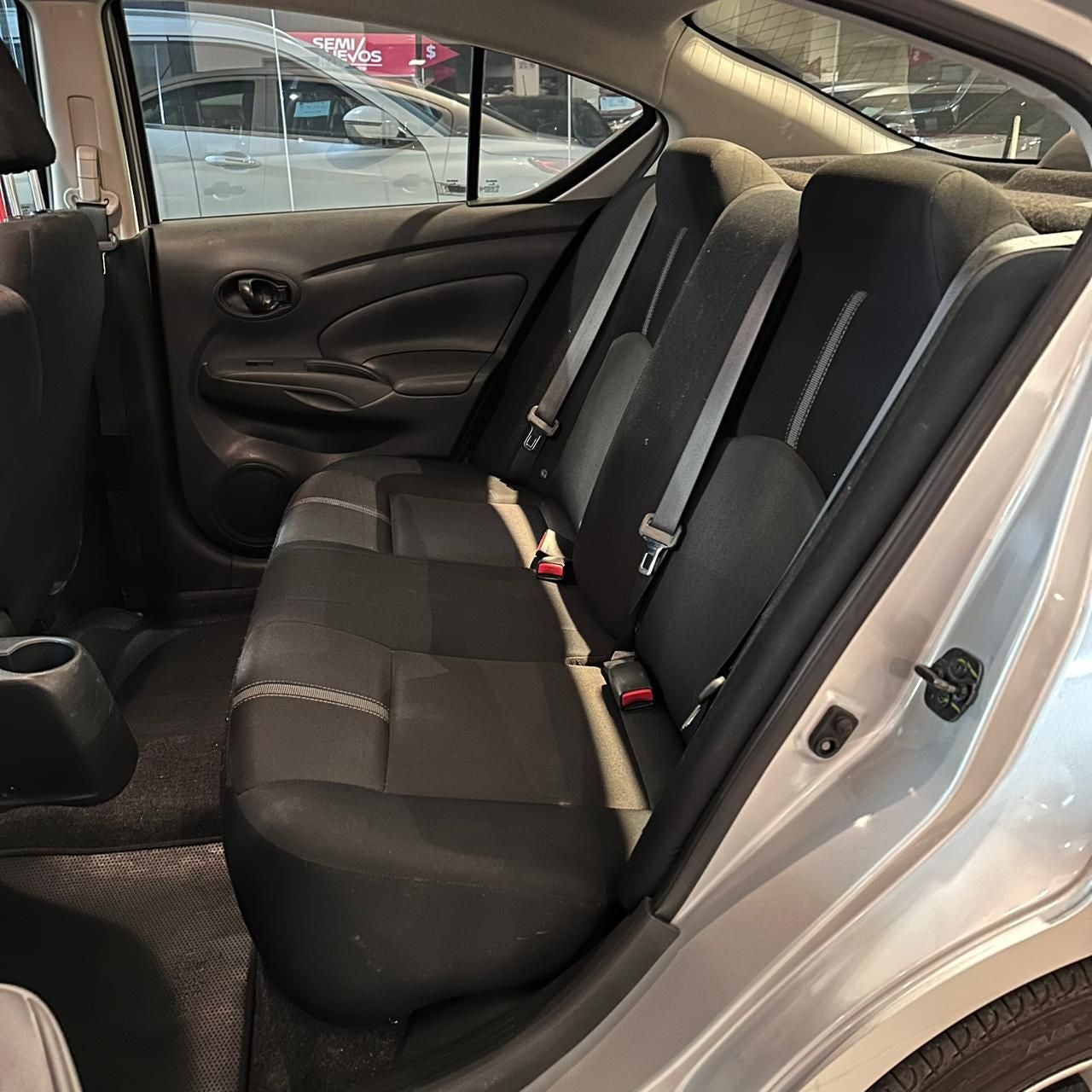 2024 Nissan V-Drive 1.6 A/C  Mt