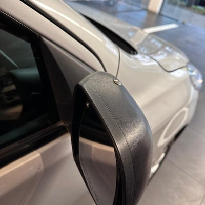 2024 Nissan V-Drive 1.6 A/C  Mt