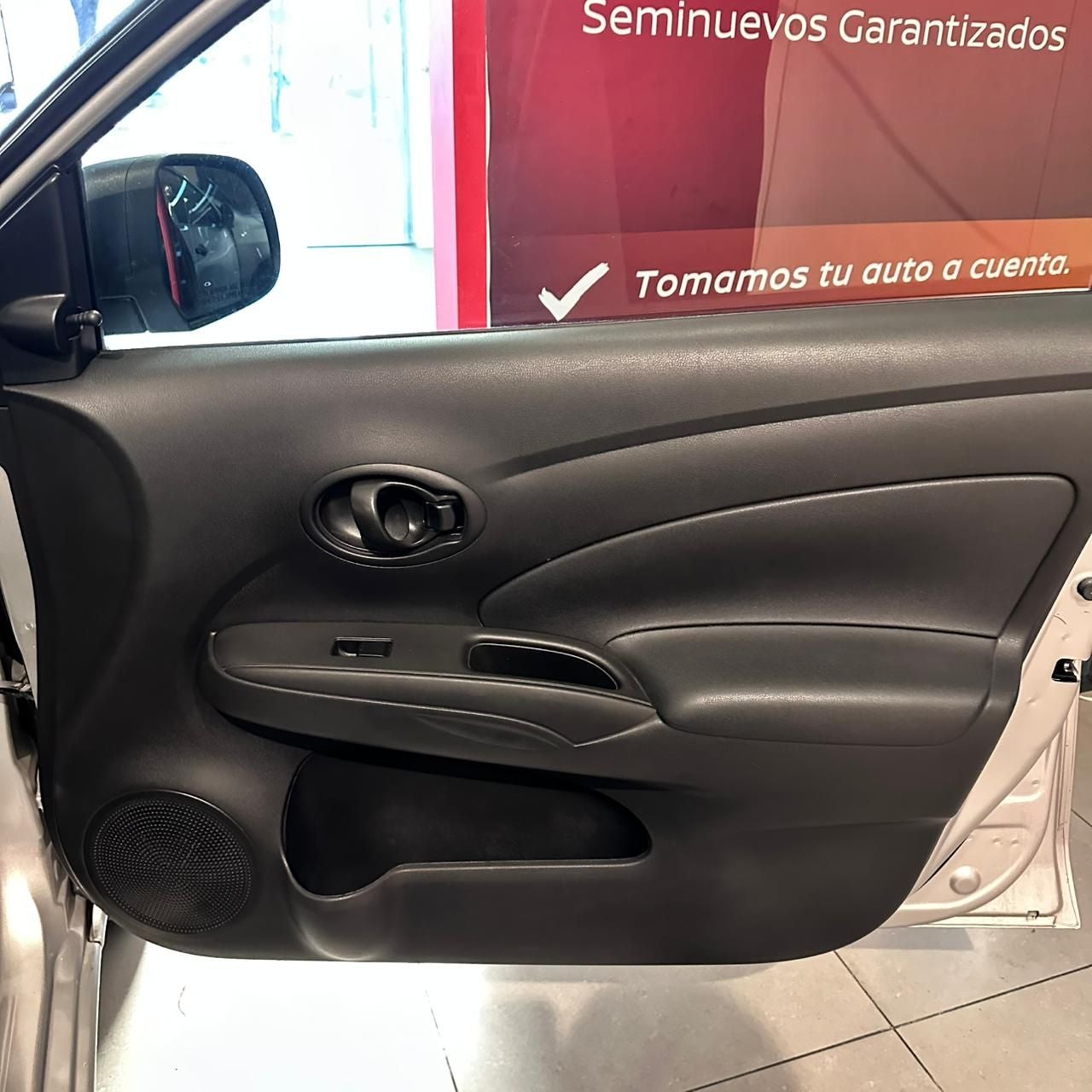 2024 Nissan V-Drive 1.6 A/C  Mt