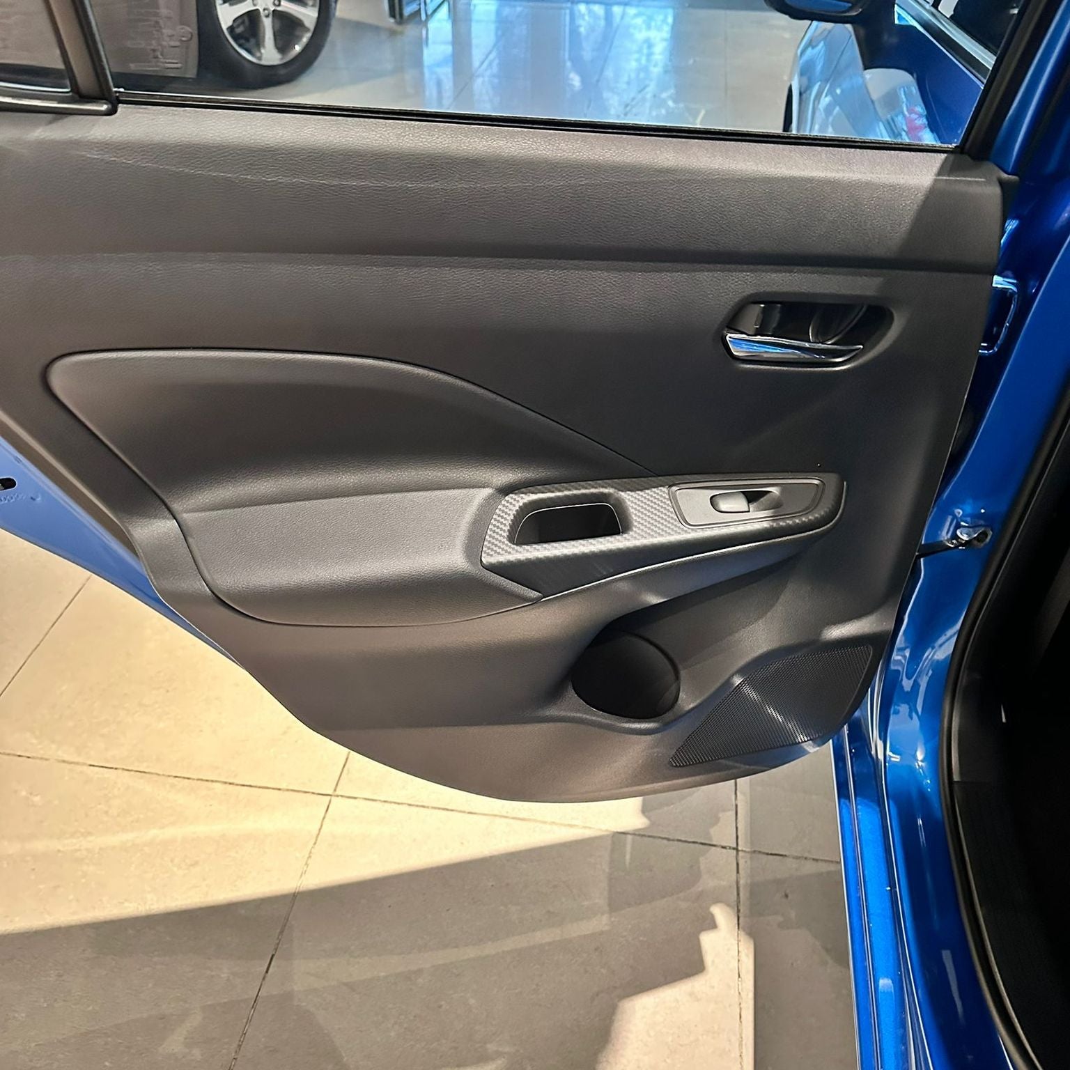 2025 Nissan Versa 1.6 Advance Mt