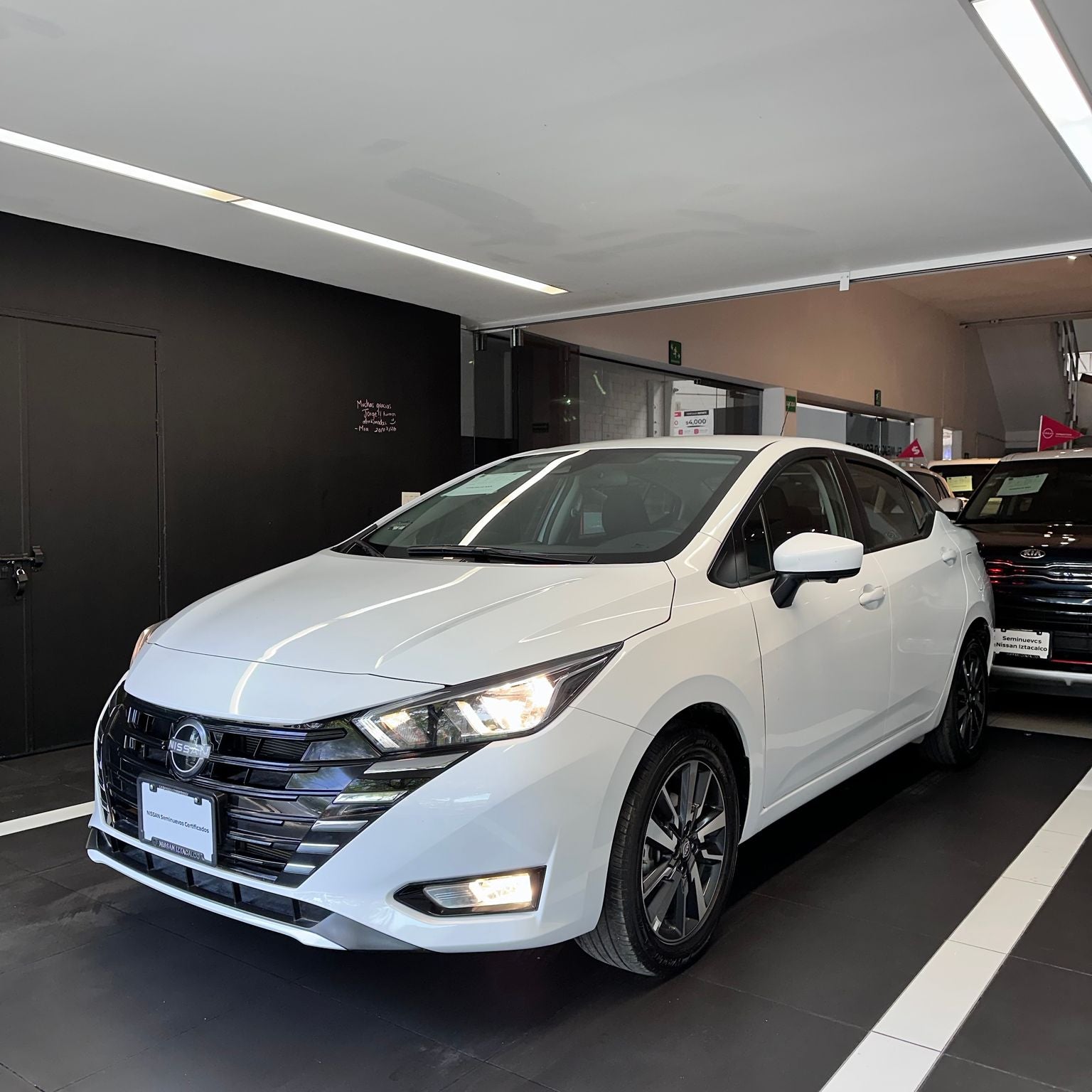 2025 Nissan Versa 1.6 Advance At
