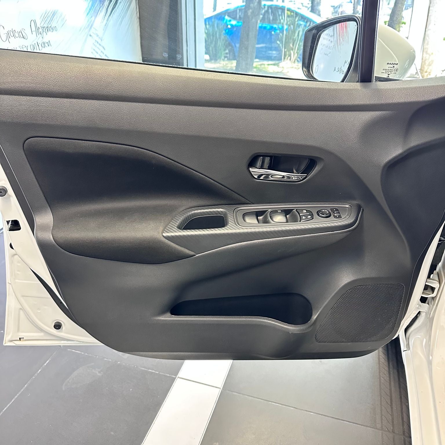 2025 Nissan Versa 1.6 Advance At