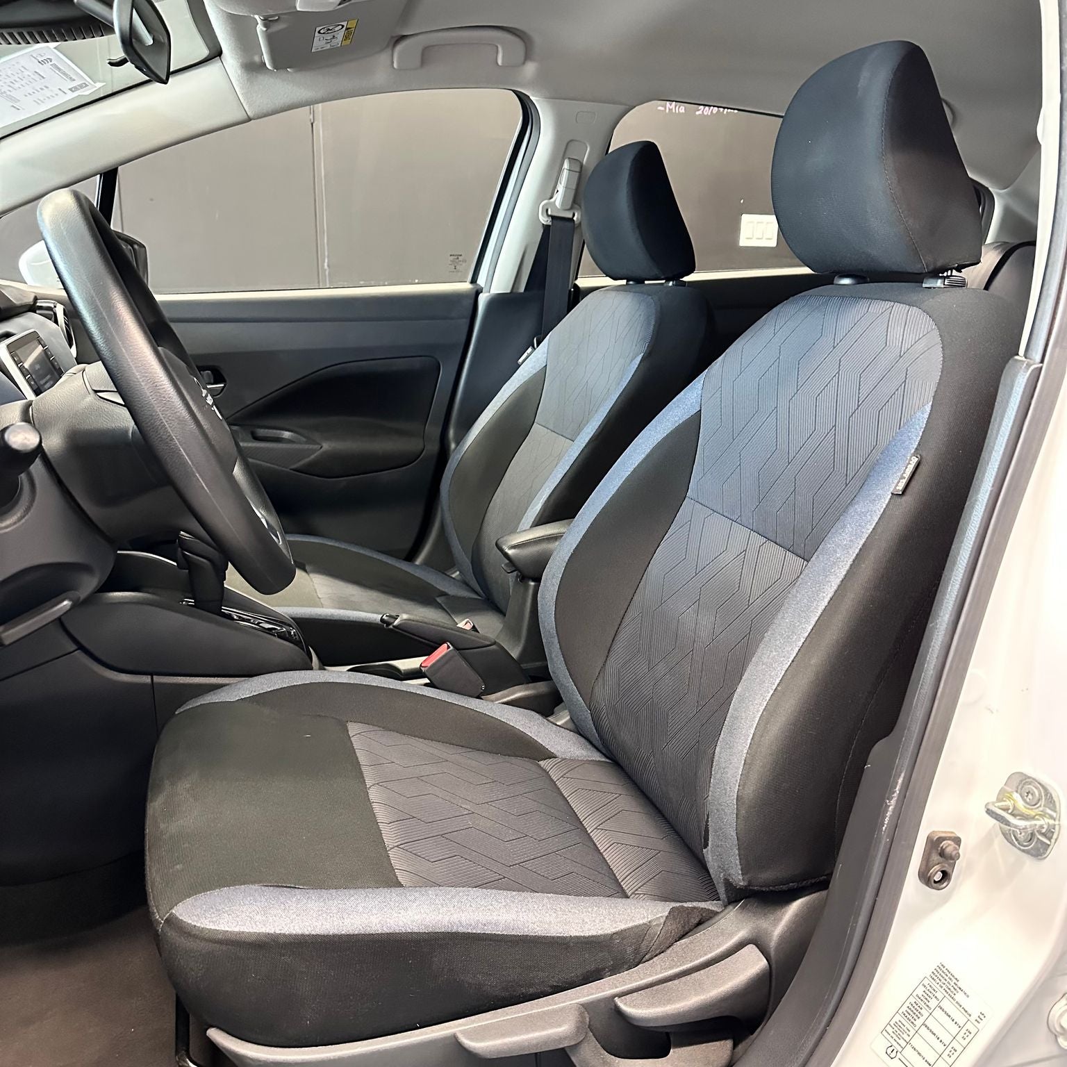 2025 Nissan Versa 1.6 Advance At