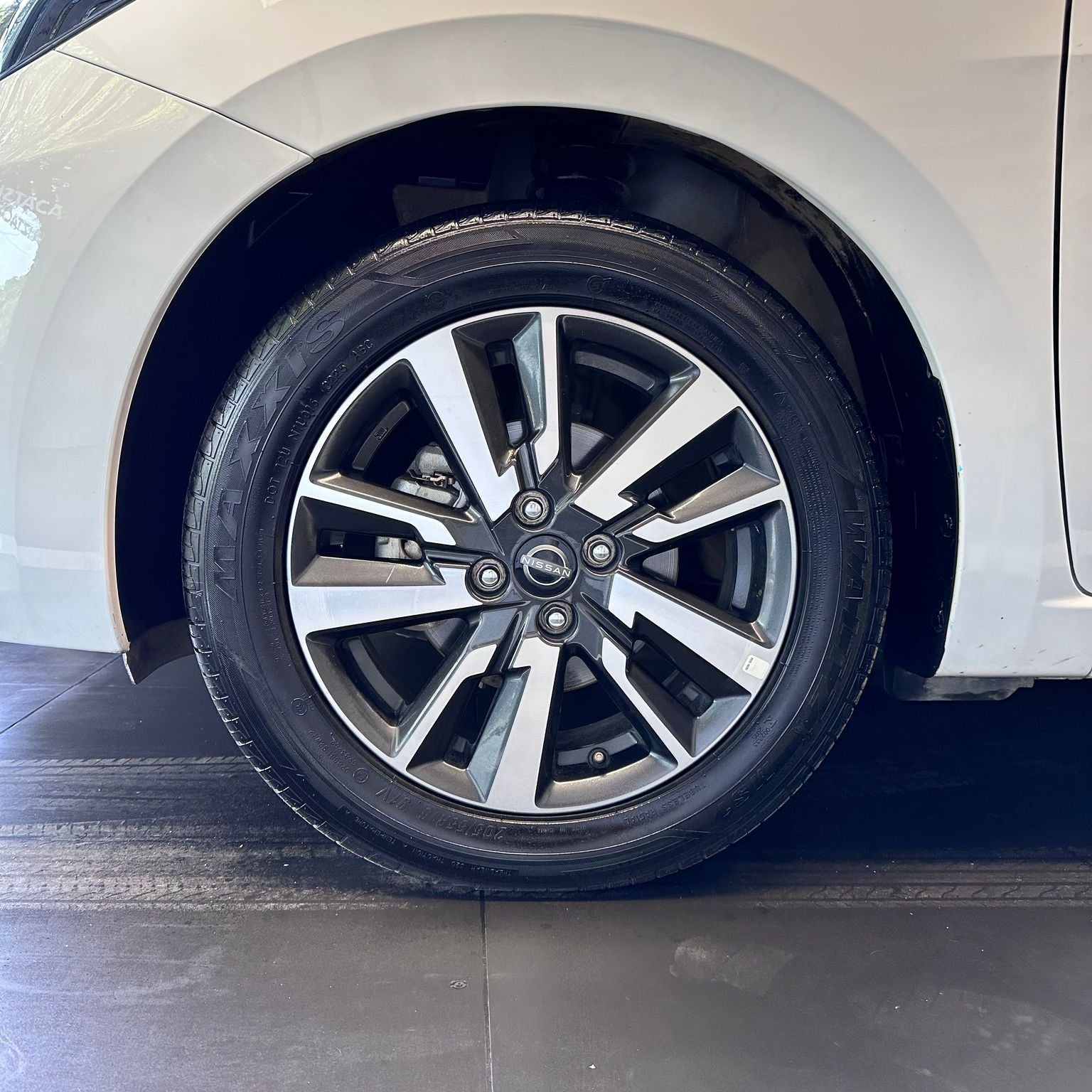 2025 Nissan Versa 1.6 Advance At