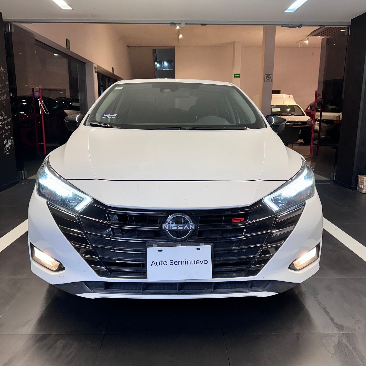 2025 Nissan Versa 1.6 SR At