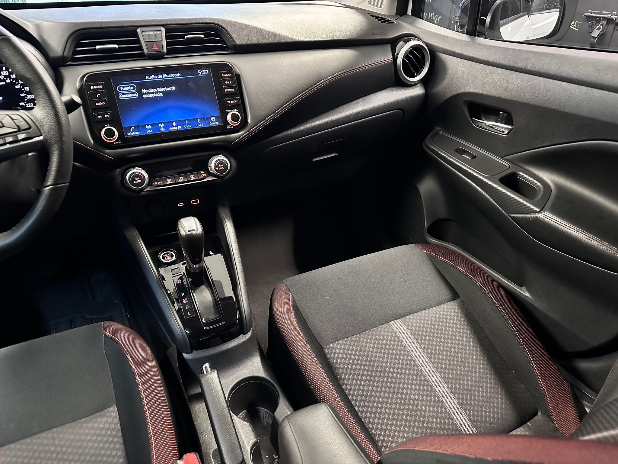 2025 Nissan Versa 1.6 SR At