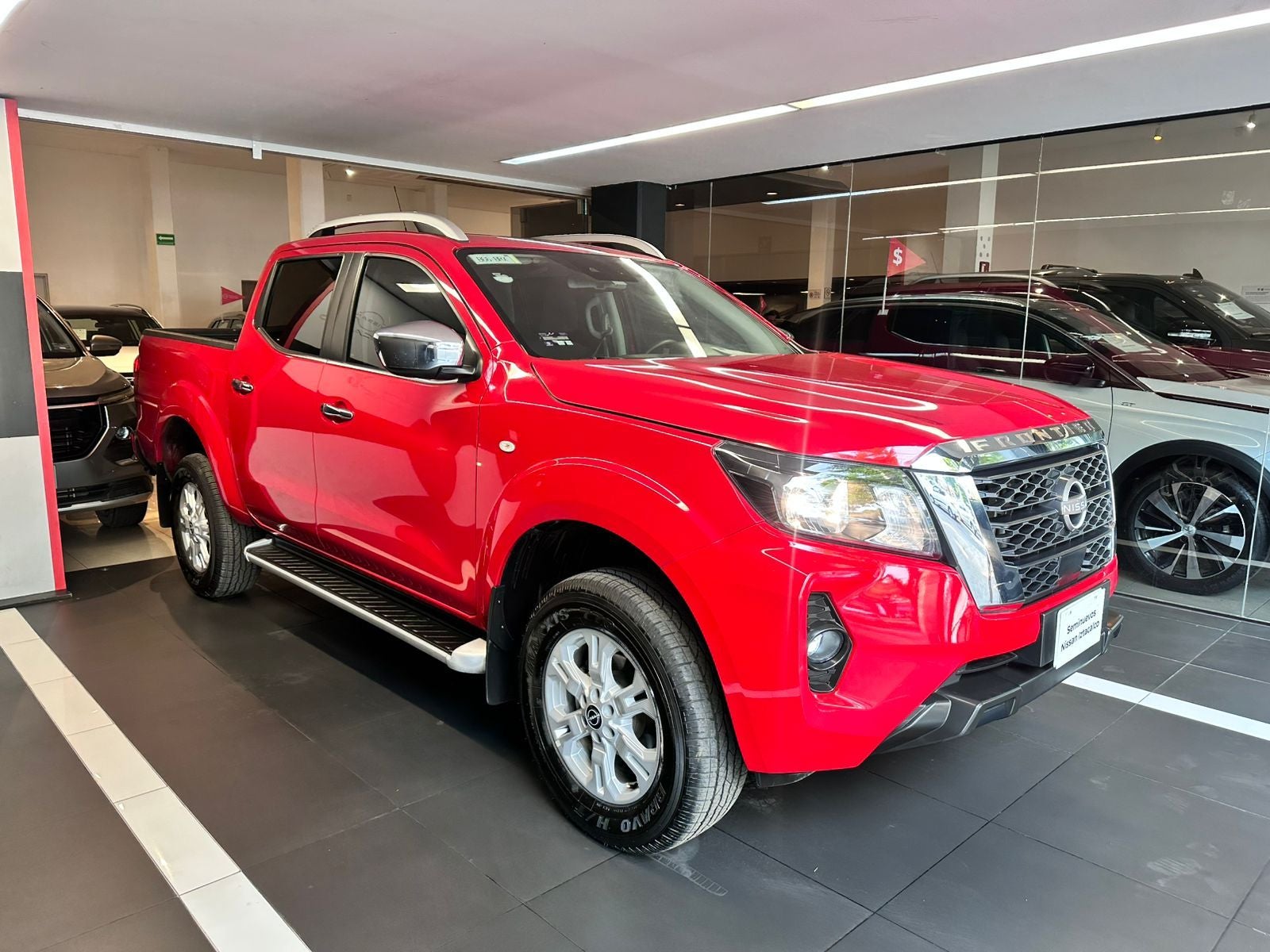 2025 Nissan Frontier 2.5 Doble Cabina LE 4x2 Mt
