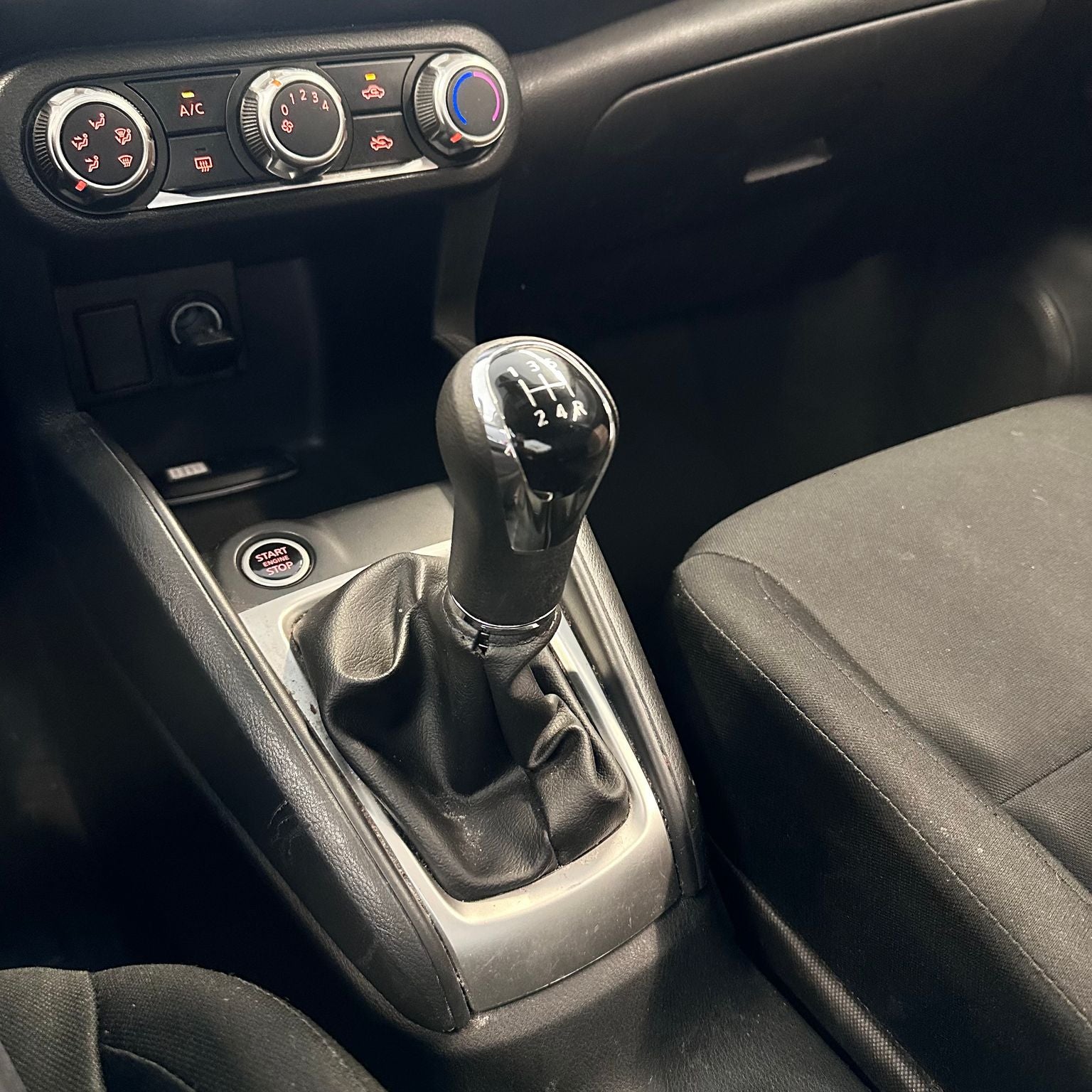 2025 Nissan Kicks 1.6 Play Advance Mt