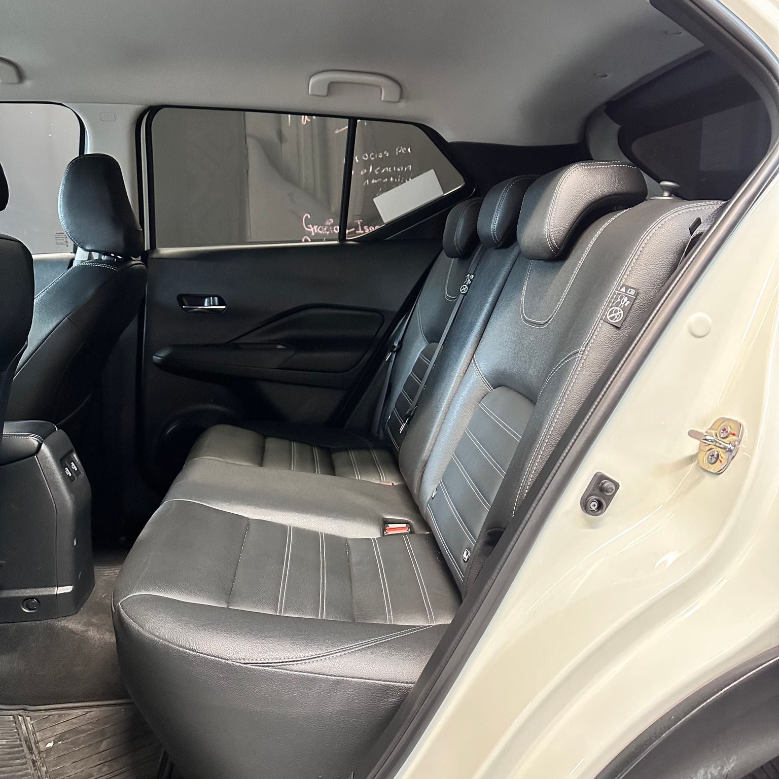 2024 Nissan Kicks E-Power Platinum At