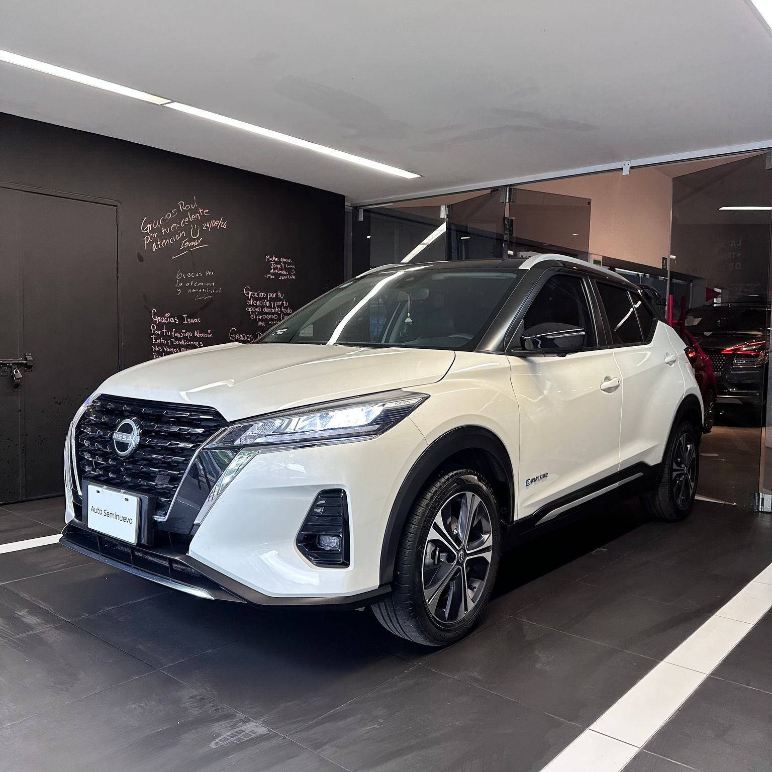2024 Nissan Kicks E-Power Platinum At