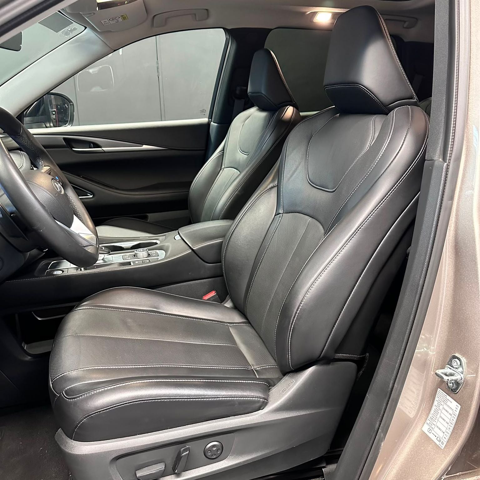 2025 INFINITI QX60 3.5 Luxe Awd At