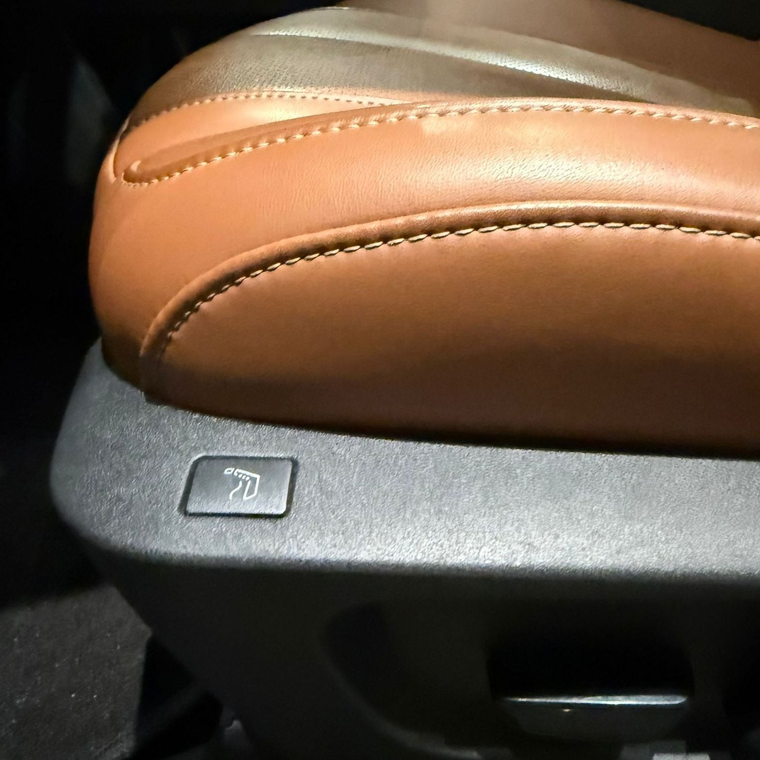 2023 INFINITI QX60 3.5 Sensory Awd At