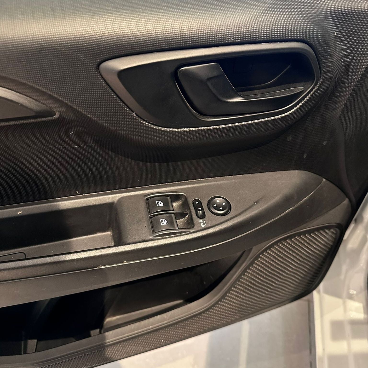 2025 Peugeot Partner 1.4 Rapid Mt