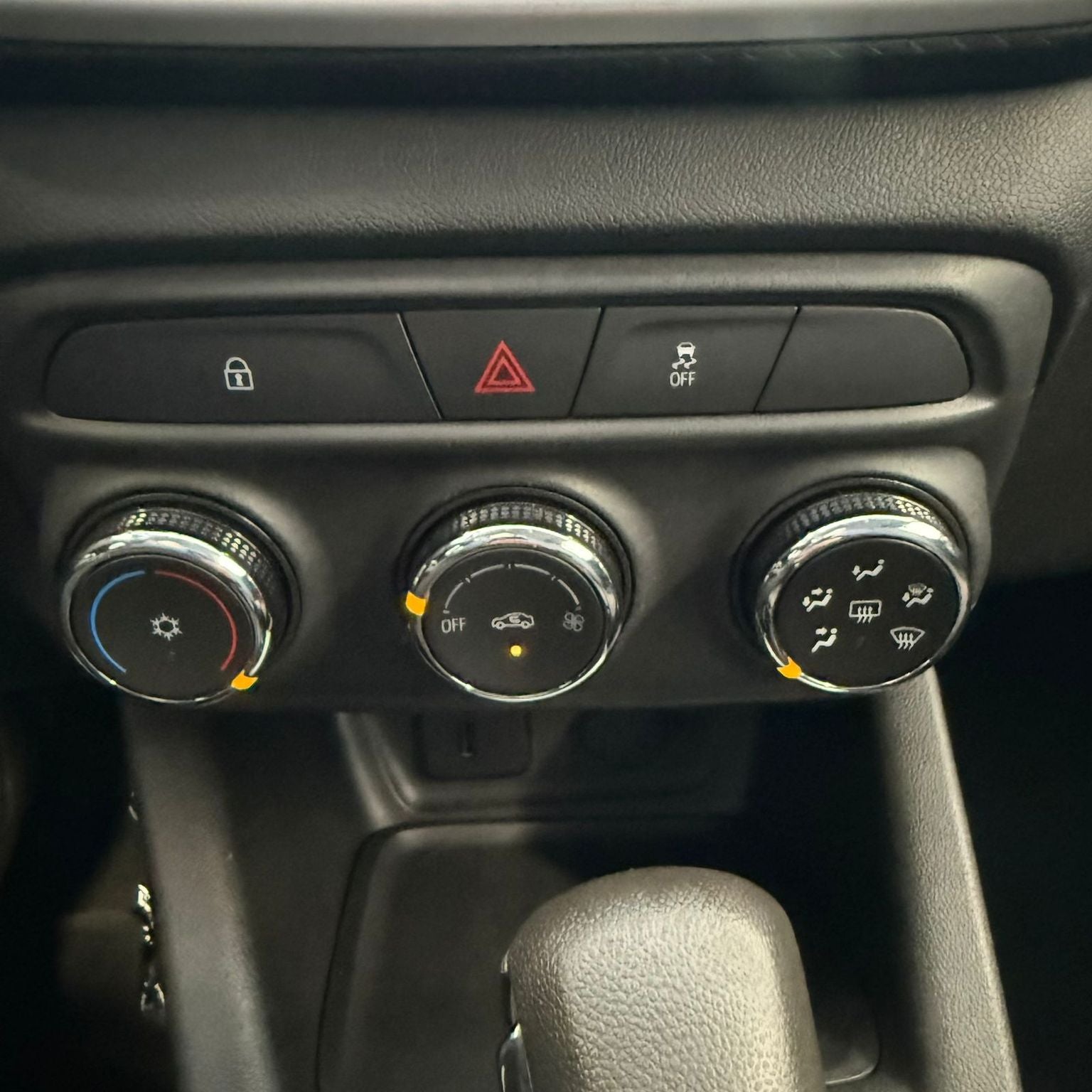 2023 Chevrolet Tracker 1.2 LS At