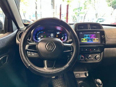 2024 Renault Kwid 1.0 Iconic Mt