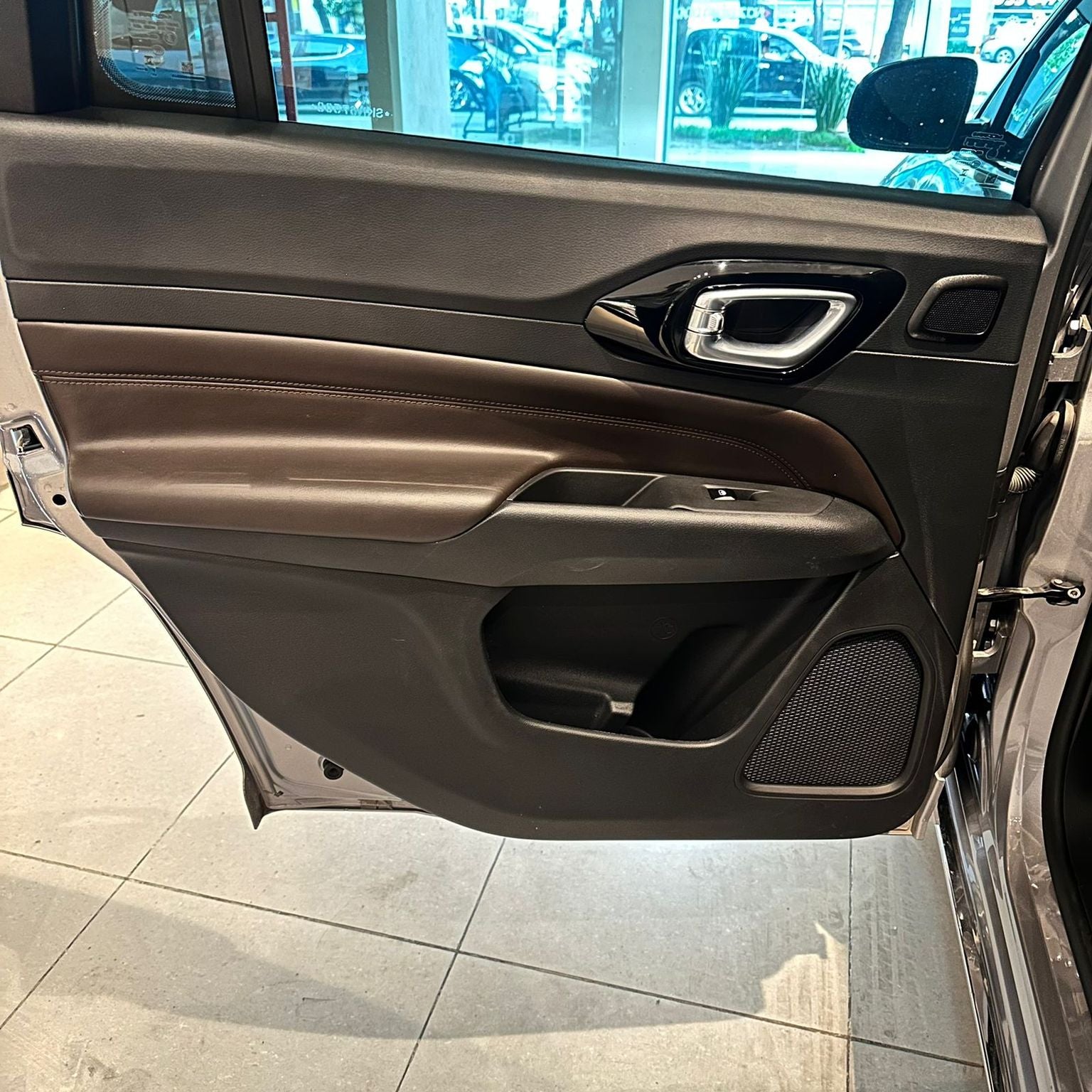 2025 Jeep Commander 1.3 Overland At