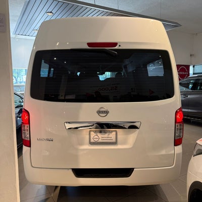2024 Nissan Urvan 2.5 14 Pasajeros Amplia AA Mt