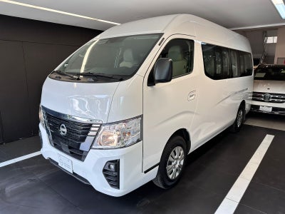 2025 Nissan Urvan 2.5 11 Pasajeros AA Mt