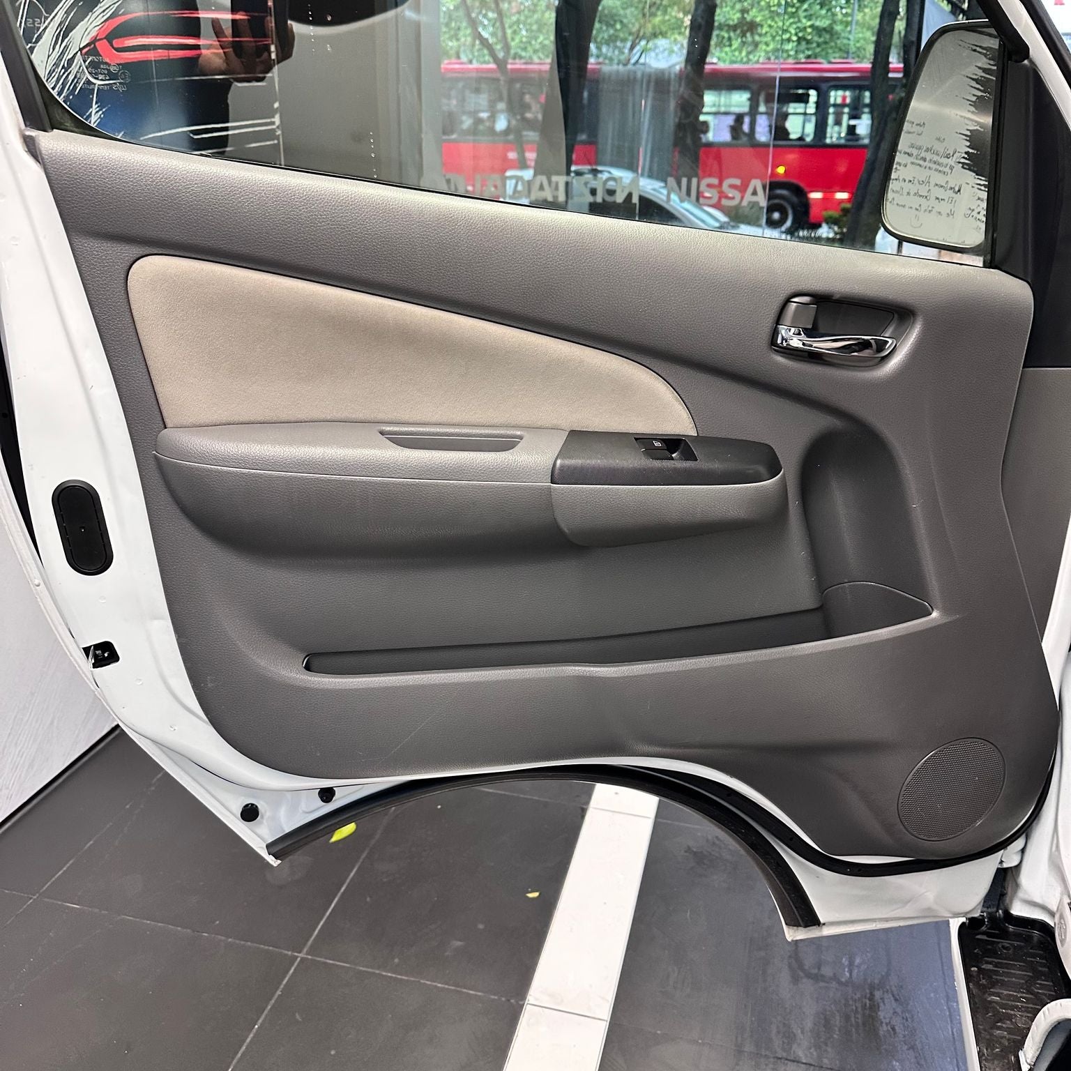 2020 Nissan Urvan 2.5 15 Pas Amplia Aa Mt