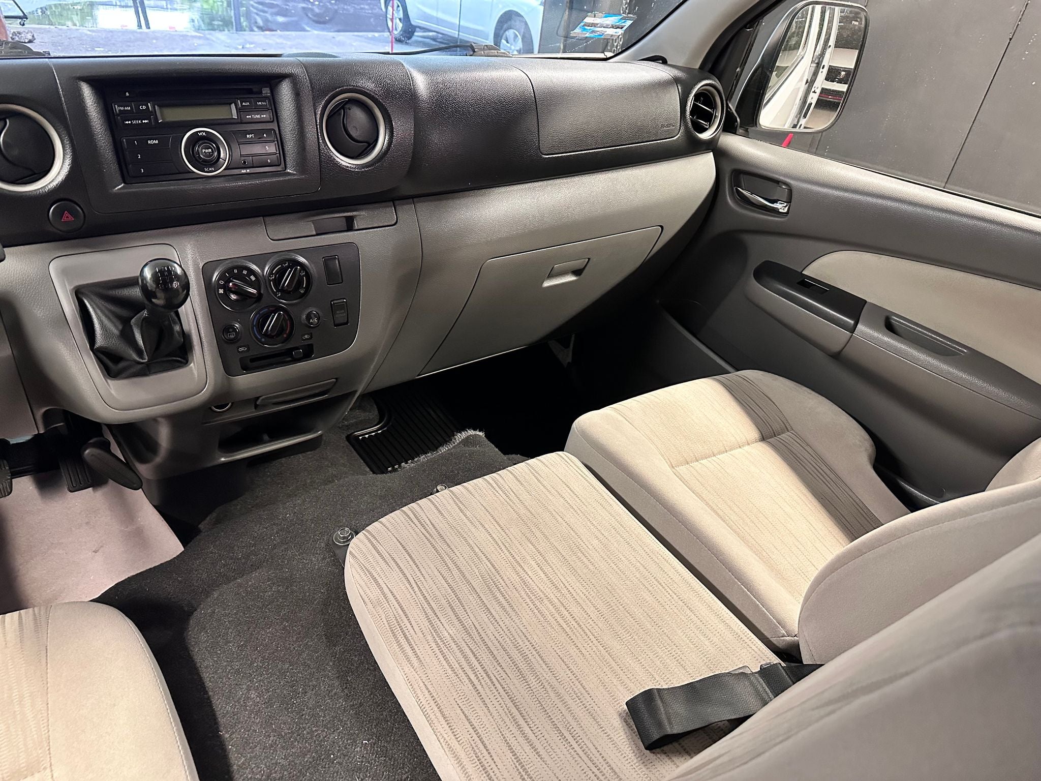 2020 Nissan Urvan 2.5 15 Pas Amplia Aa Mt