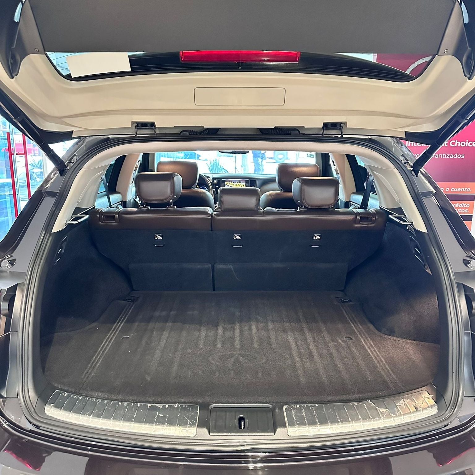 2016 INFINITI QX70 5.0 Seduction At