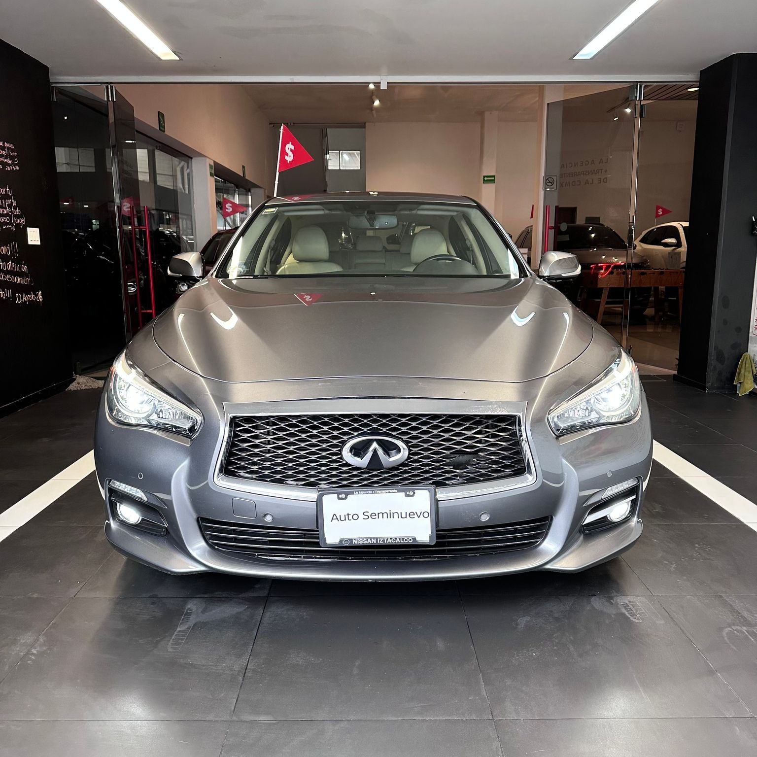 2018 INFINITI Q50 3.7 Seduction At